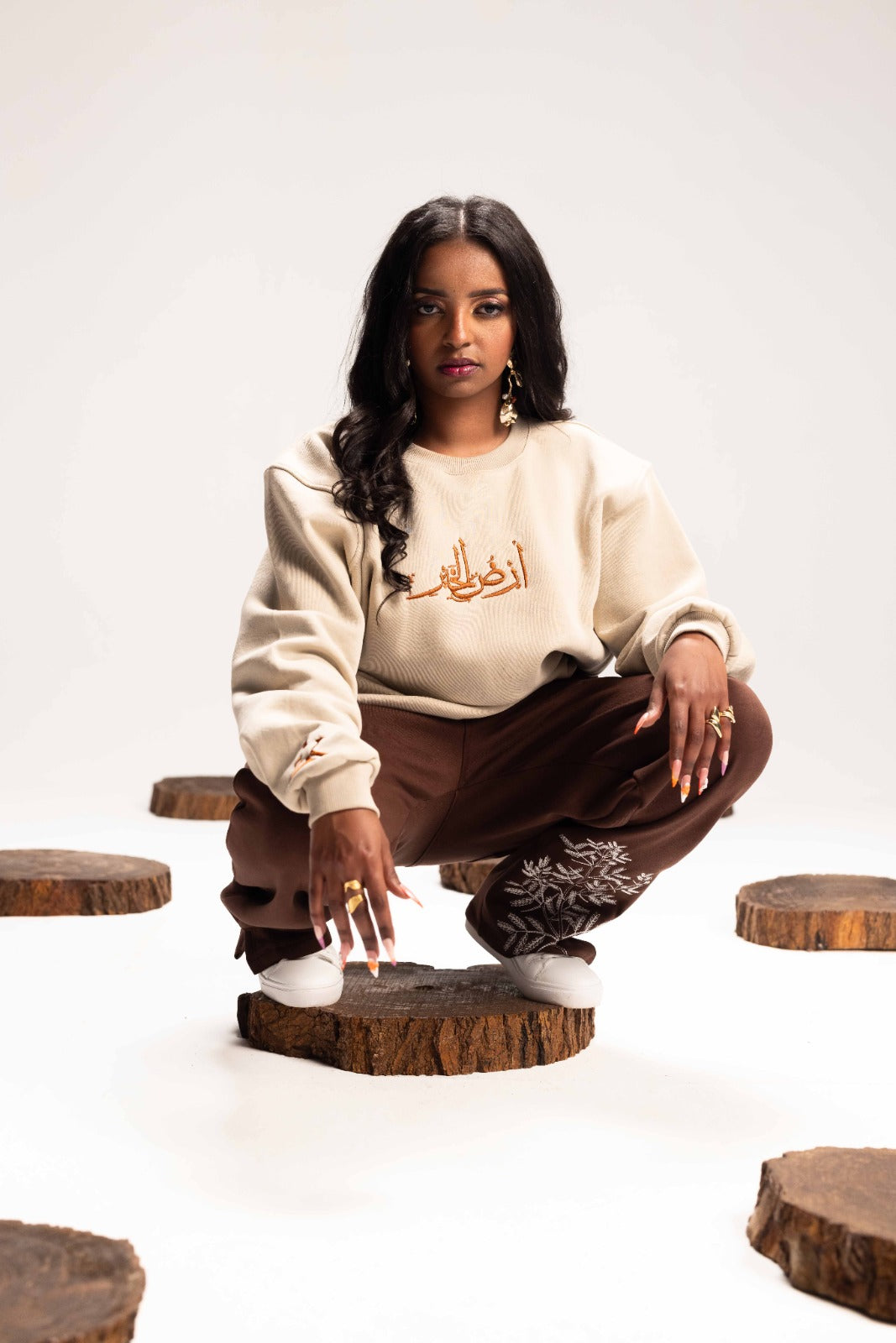 Sweatshirt