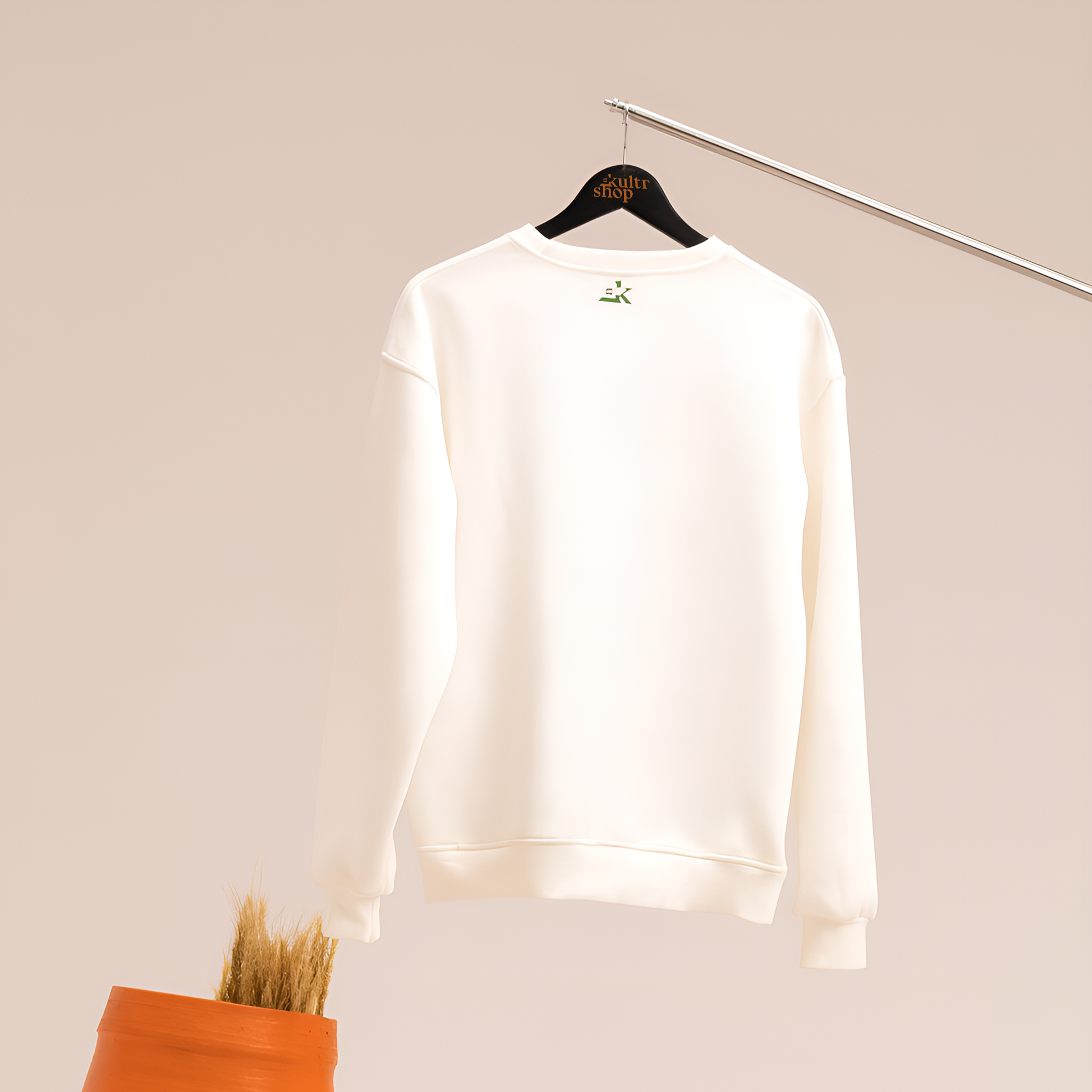 Off-white Sweatshirt & Green Sweatpants Set